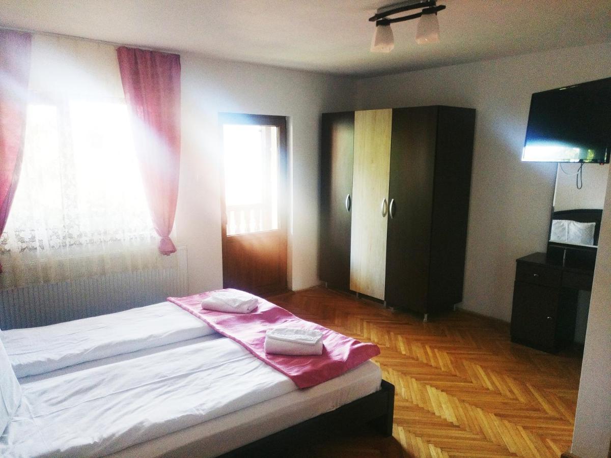 Bianca House Otel Buşteni Dış mekan fotoğraf