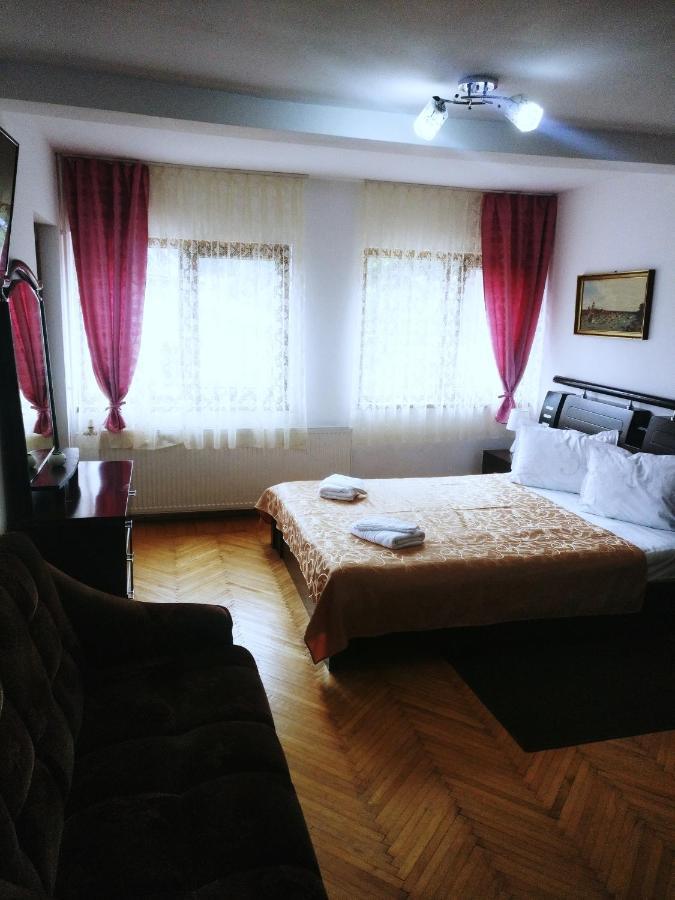 Bianca House Otel Buşteni Dış mekan fotoğraf
