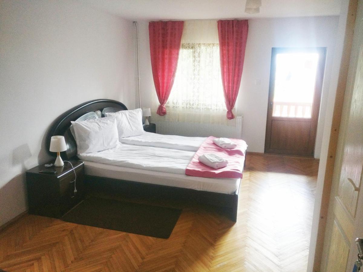 Bianca House Otel Buşteni Dış mekan fotoğraf